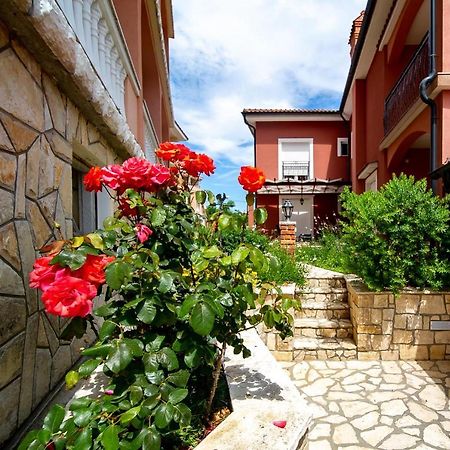 Mistral Apartments Lopar Kültér fotó