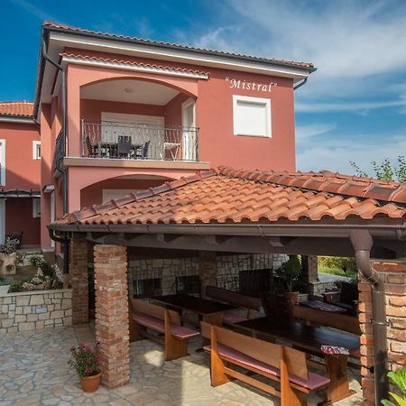 Mistral Apartments Lopar Kültér fotó