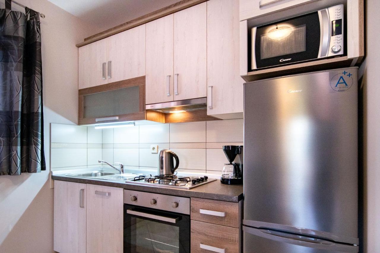 Mistral Apartments Lopar Kültér fotó
