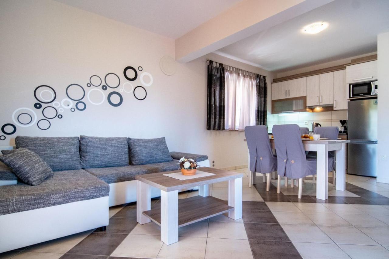 Mistral Apartments Lopar Kültér fotó